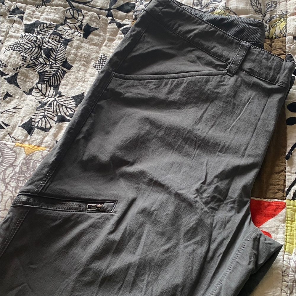 Patagonia Utility Pants Size 8